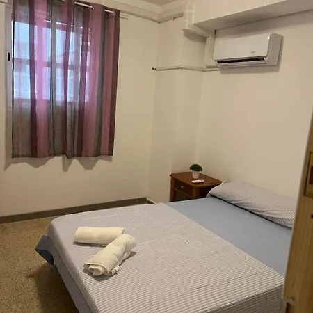 La Parada Guest house *