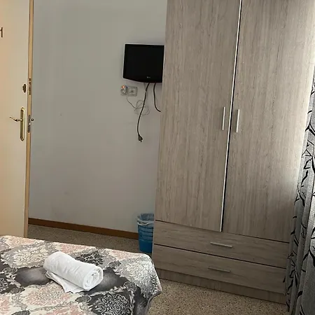 La Parada Guest house *